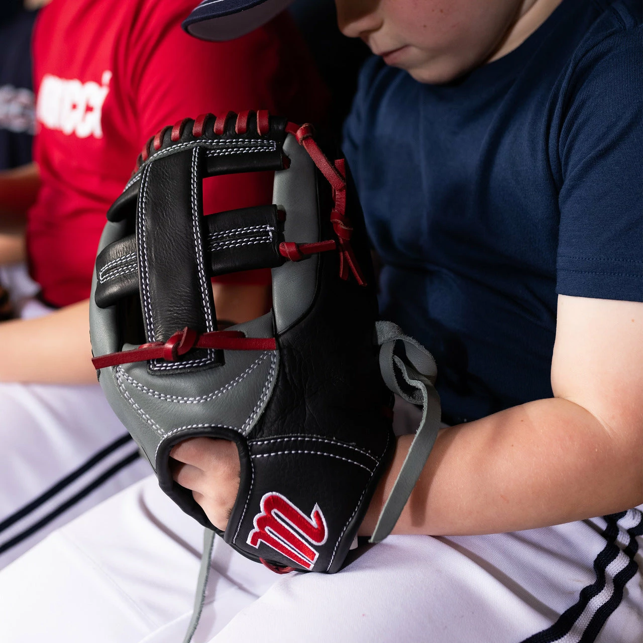 Marucci Caddo S Type 11" Baseball Glove: MFGCADD1100-GY/R - Image 6